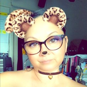 🌺Aloha fellow Poshers!!! Welcome to my closet...